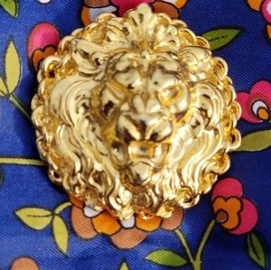 Vintage Lannister lion pendent